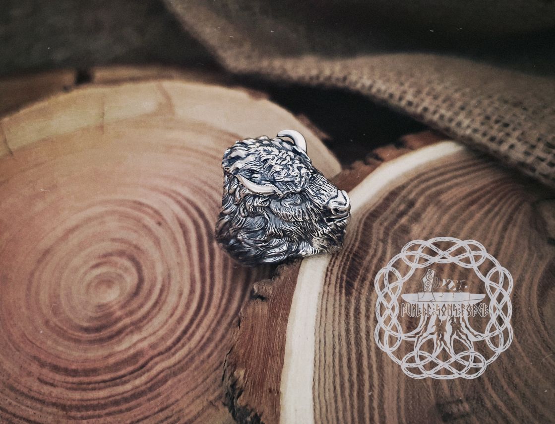 Sterling Silver Bison Head Ring. Handmade Animal Jewelry.