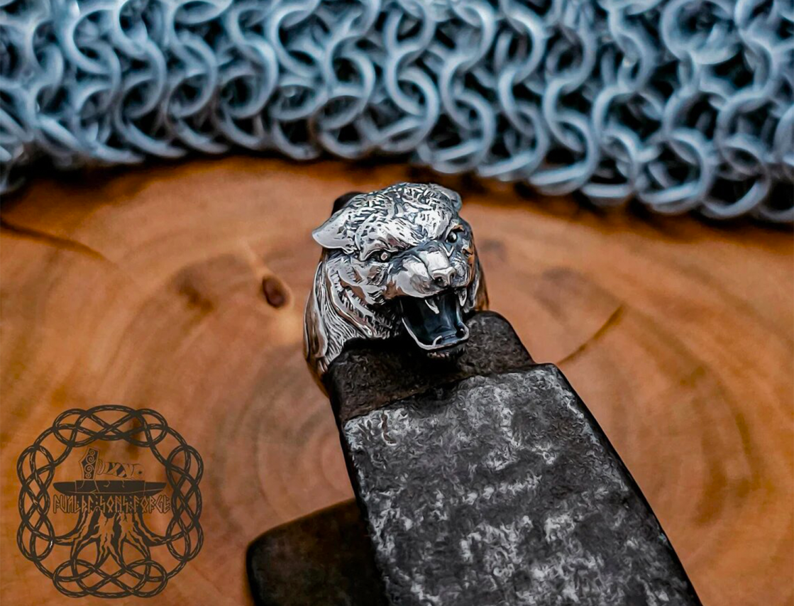 Sterling Silver Tiger Head Ring. Handmade Animal Jewelry.
