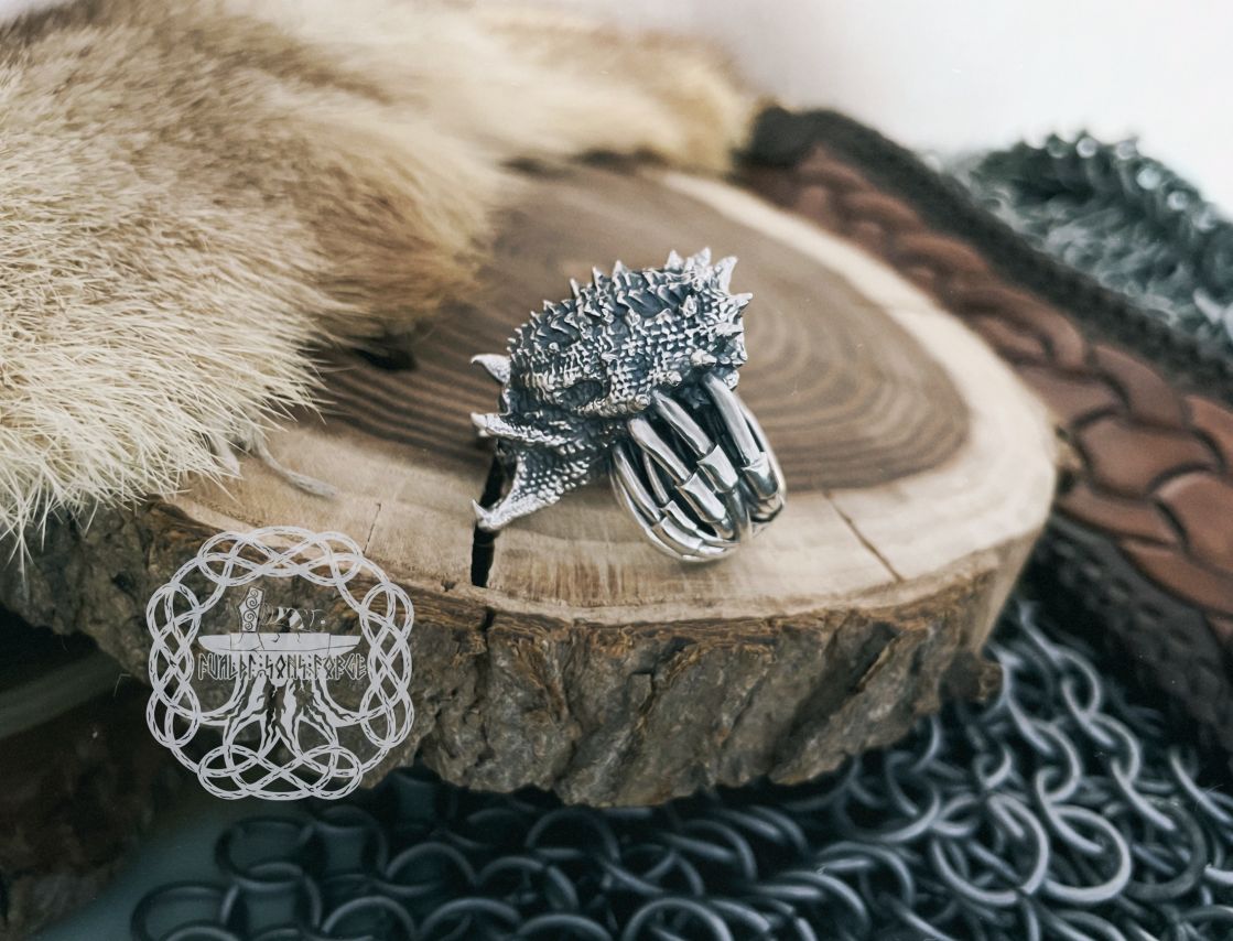 Sterling Silver Predator Ring. Unmasked Alien Design.
