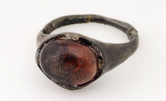 Silver ring from a Viking-era grave, Birka