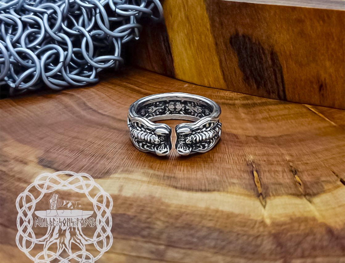 Handmade Sterling Silver Scorpion Ring. Biomechanical Animal Jewelry.