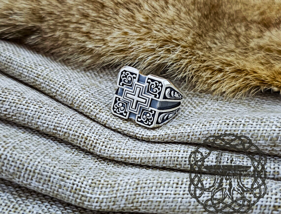 Sterling Silver Cross Statement Ring. Gothic Knight Jewelry.