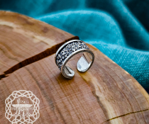 Sterling Silver Maltese Cross Ring. Handmade Floral Jewelry.