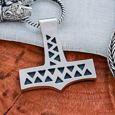 Sterling silver Uppland Thor hammer pendant. Handmade mjolnir replica from Valse.