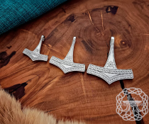 Handmade Thor hammer viking replica necklace. Sterling silver Romersdal mjolnir pendant. 