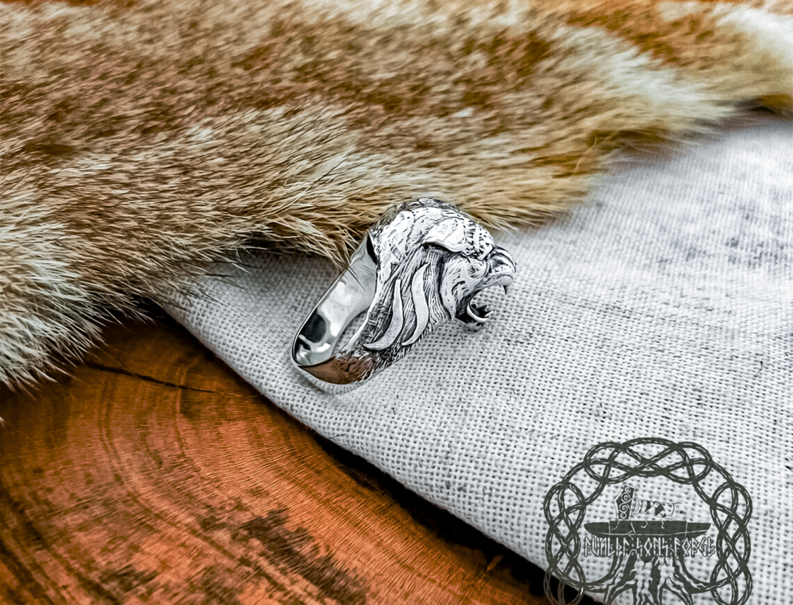 Sterling Silver Tiger Head Ring. Handmade Animal Jewelry.