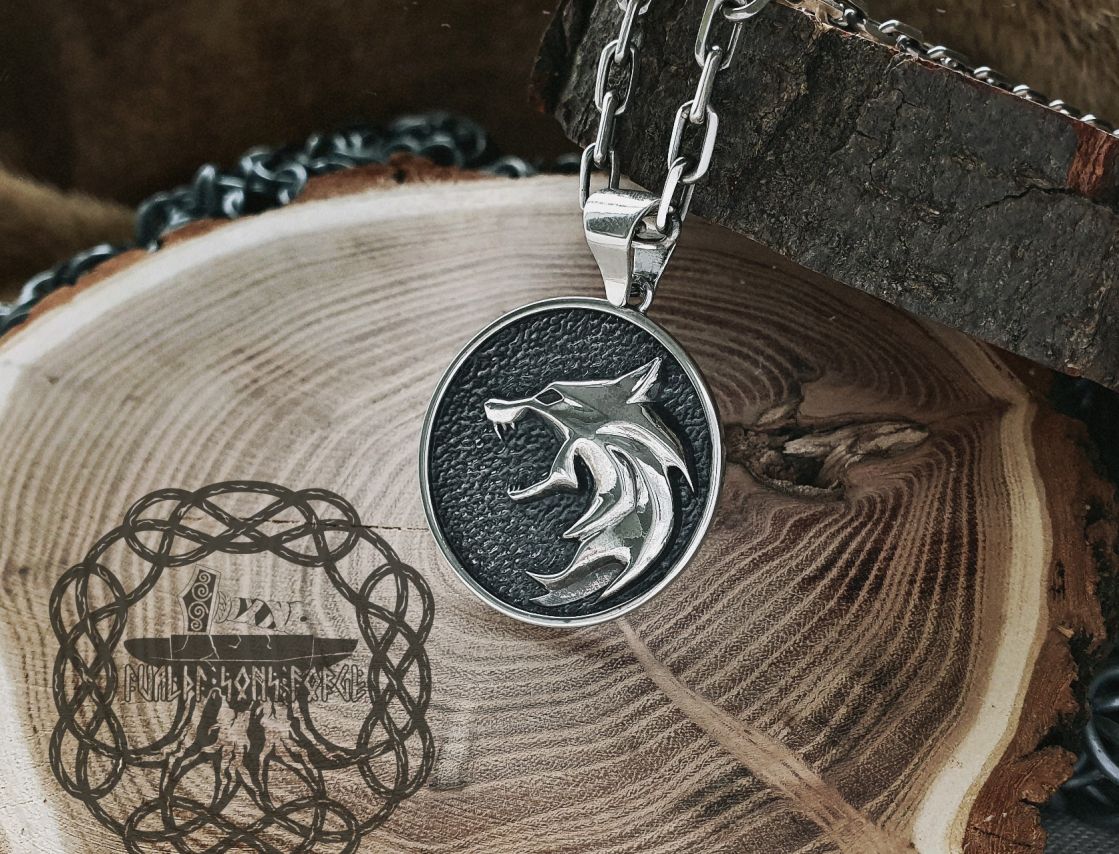 Wolf School Medallion Wolf Pendant Sterling Silver Cosplay Pendant Witcher Wolf School Necklace Witcher Medallion Witcher Pendant