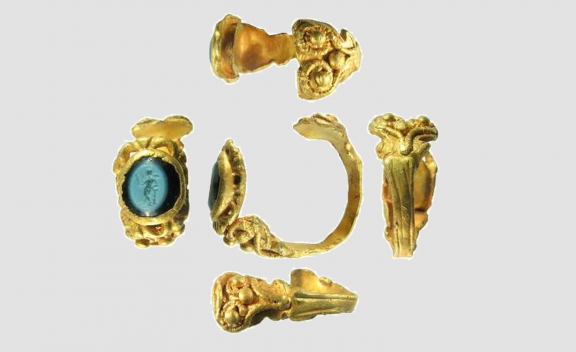 Cupid ring