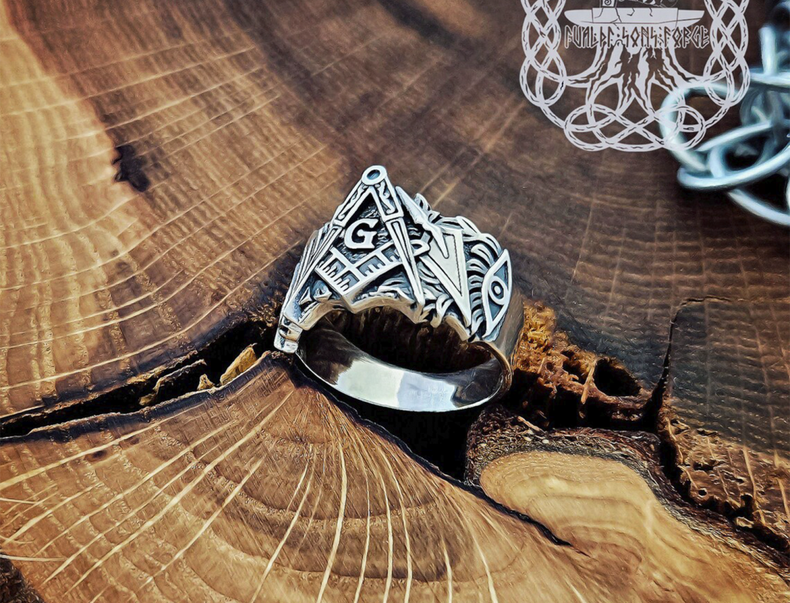 Sterling Silver Masonic Ring. Handcrafted Freemason Symbol Jewelry.