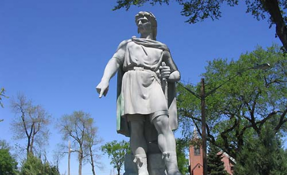 Rollon Statue