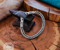 Wolf Head Norse Arm Ring Replica from Gotland. Handmade Sterling Silver Viking Bracelet.