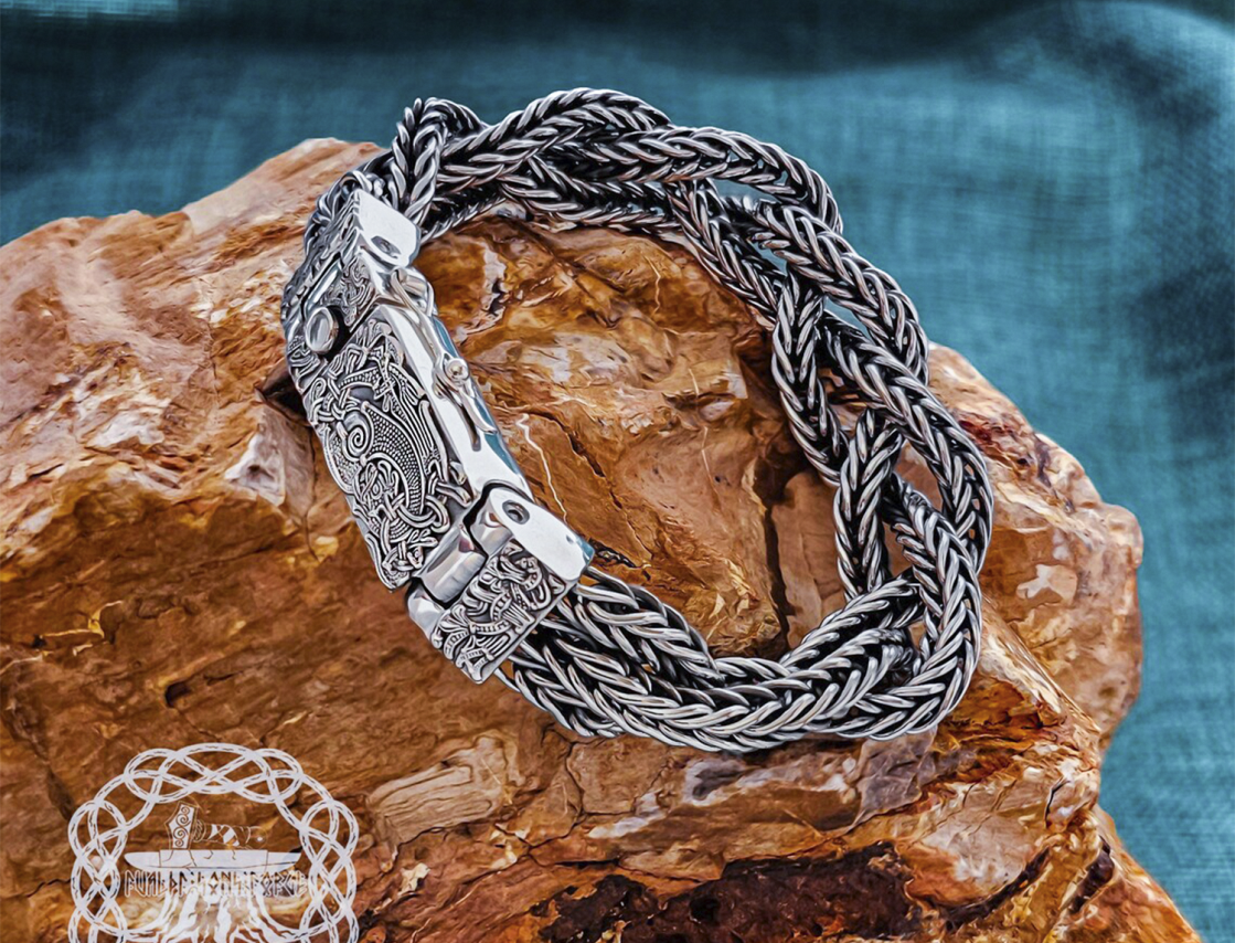Handmade Sterling Silver Viking Bracelet. Featuring Mammen Style Cammin Casket Ornament.