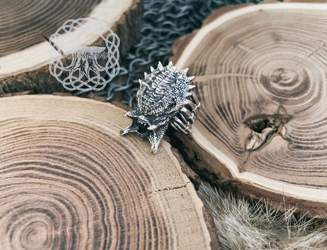 Sterling Silver Predator Ring. Unmasked Alien Design.