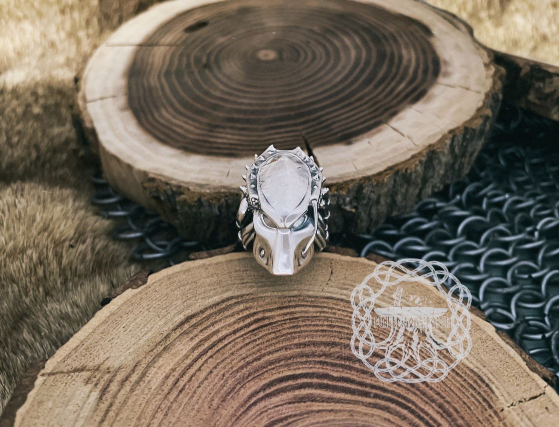 Handmade Sterling Silver Predator Mask Ring. Artisan Alien Design.