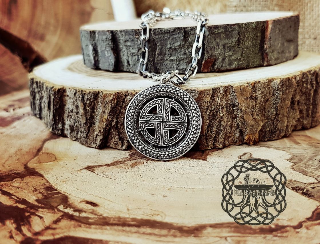 Handmade Sterling Silver Viking Shield Knot Pendant Necklace