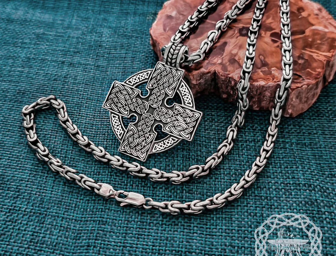 Stylized Sterling Silver Anchor Chain Necklace