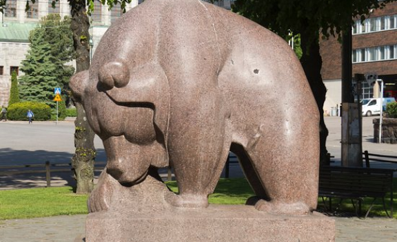 Bear on the Anthill, Helsinki