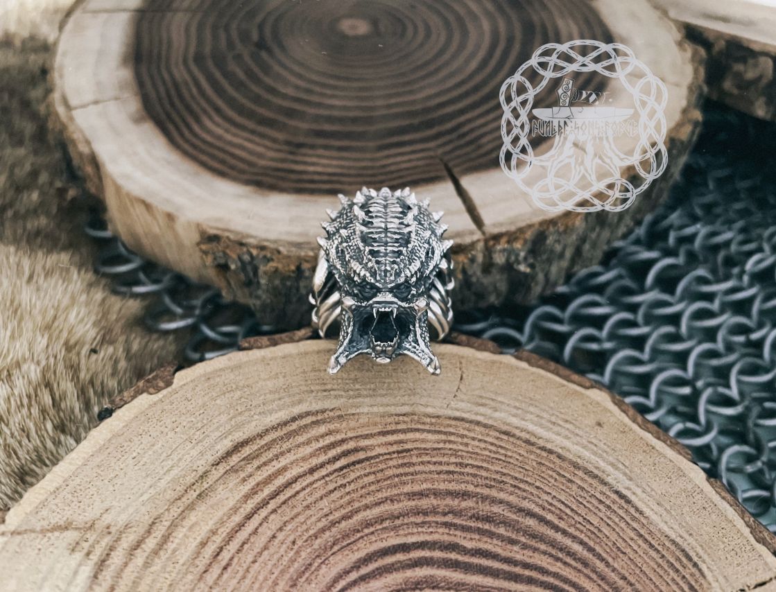 Sterling Silver Predator Ring. Unmasked Alien Design.