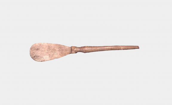 Decorated bone spoon
