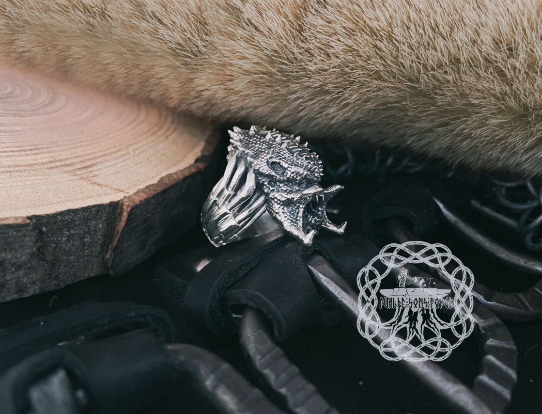 Sterling Silver Predator Ring. Unmasked Alien Design.