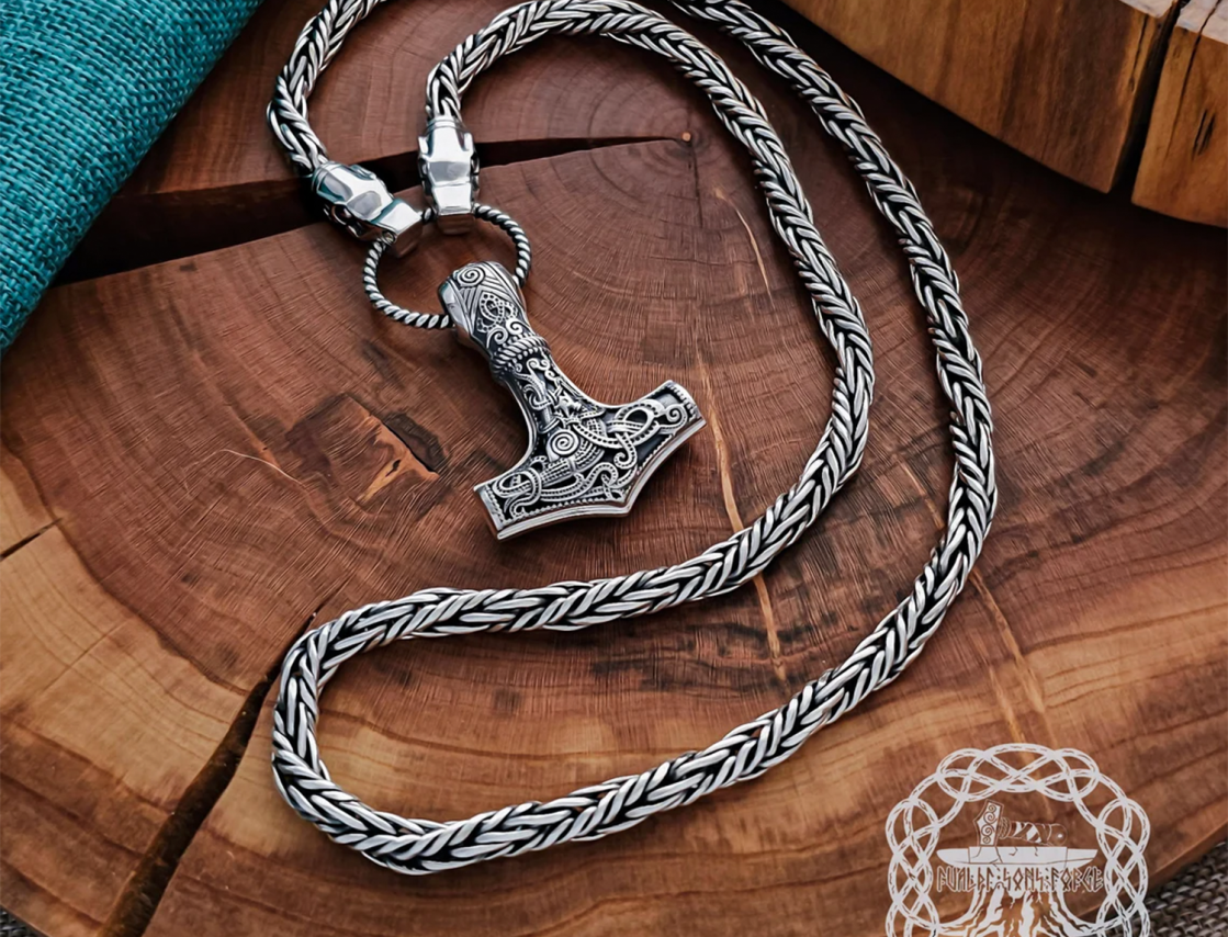 Sterling Silver Wolf Head Viking Gotland Replica Chain