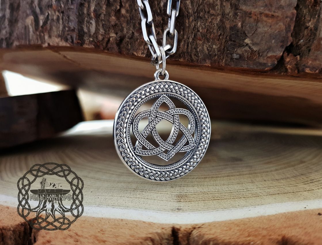 Sterling Silver Celtic Love Knot Pendant. Handmade Irish Jewelry.