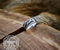 Sterling Silver Wolf Pack Statement Ring. Handmade Wildlife Jewelry.