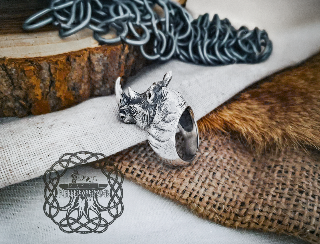 Handmade Sterling Silver Rhinoceros Head Ring. Biker Animal Jewelry.