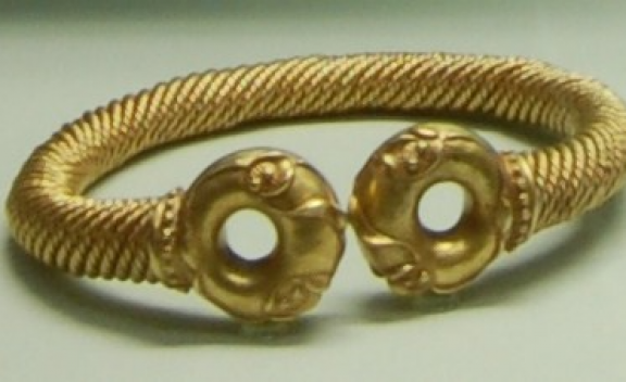 Newark Torc