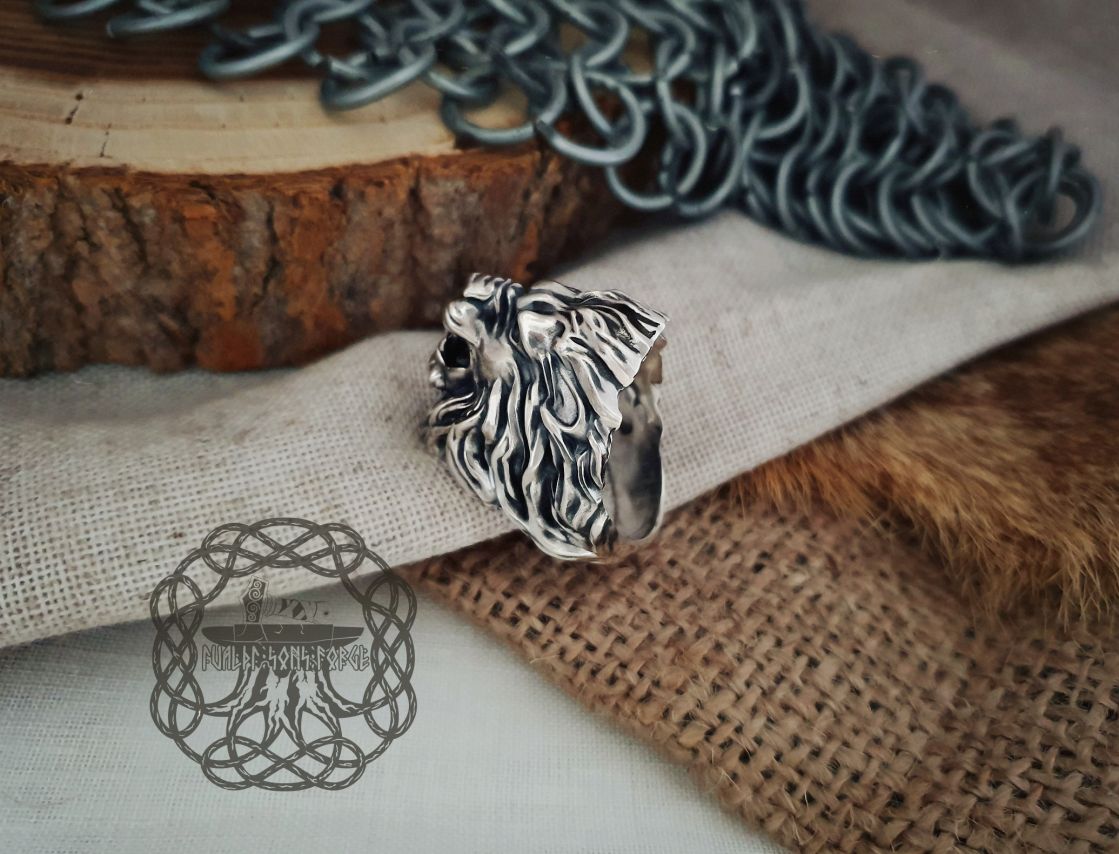 Handcrafted Sterling Silver Lion Ring. Biker Animal Jewelry.