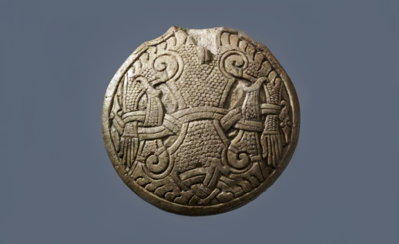 Bone plaque or button