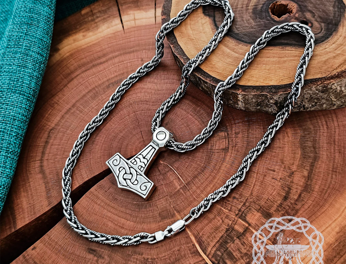 Sterling silver mjolnir pendant. Handmade Thor Hammer replica from Kostroma.