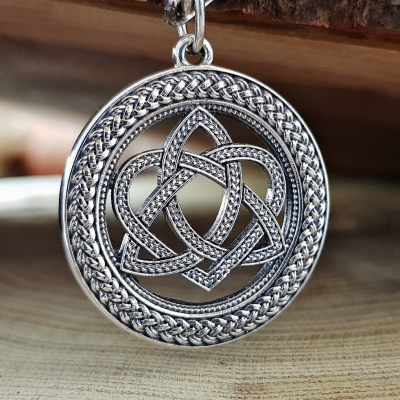 Sterling Silver Celtic Love Knot Pendant. Handmade Irish Jewelry.