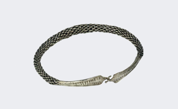 Neck-ring