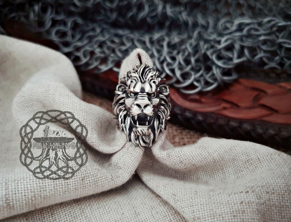 Handcrafted Sterling Silver Lion Ring. Biker Animal Jewelry.