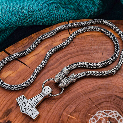 Authentic sterling silver wolfs head viking chain. Handmade norse necklace.