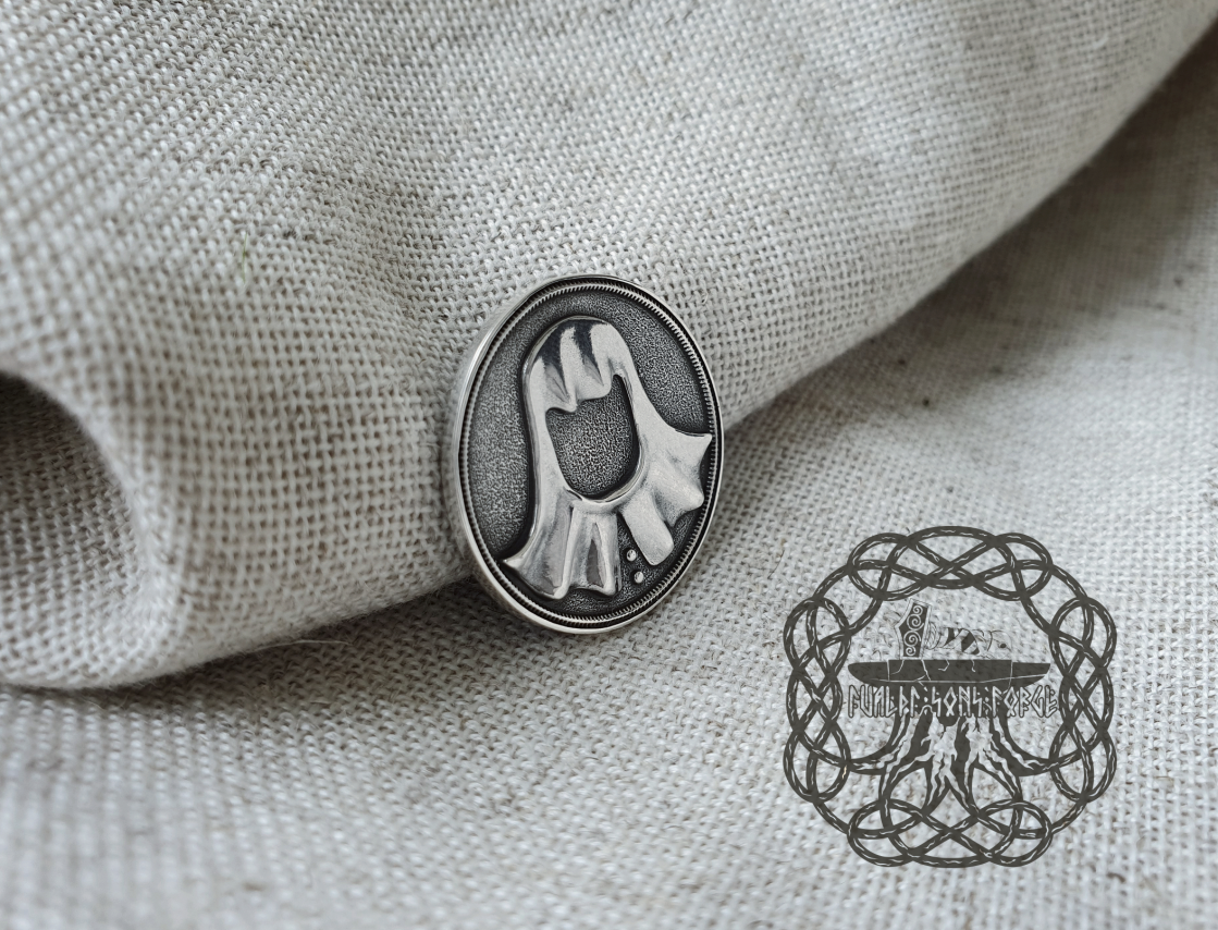 Silver Faceless Man Coin Pendant, Game of Thrones Valar Morghulis Necklace, Valar Dohaeris Coin