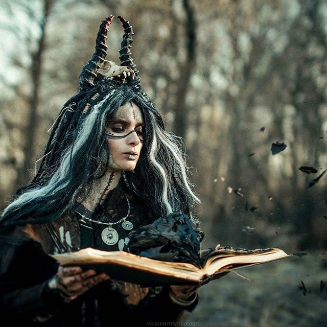 Magic in the pre-christian germanic and modern world